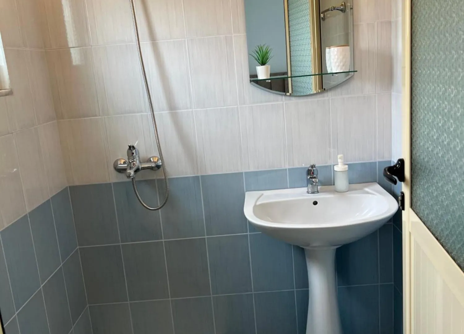 Helios Rooms Sarande