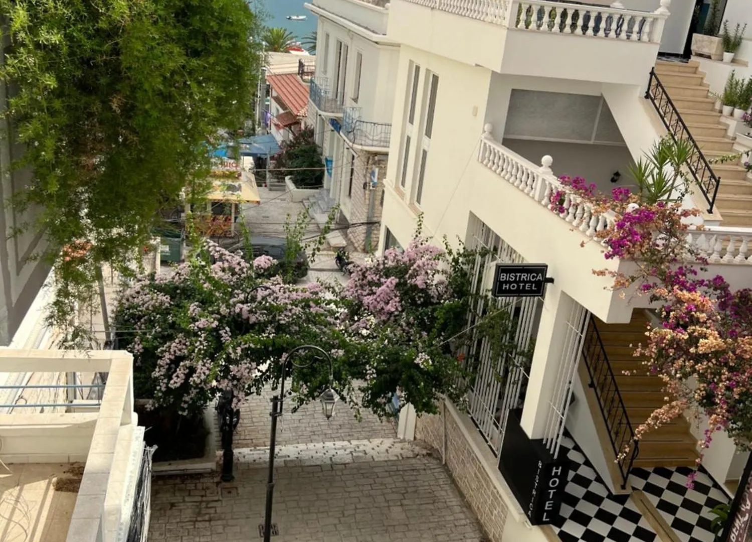 Helios Rooms Sarande