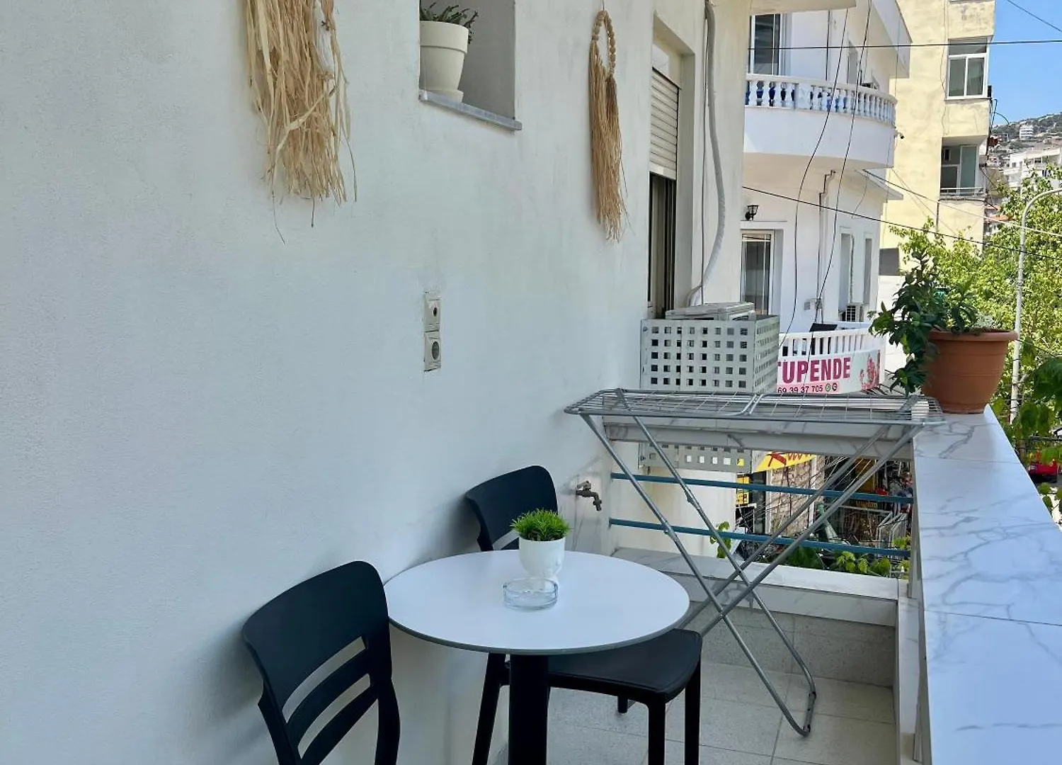 Helios Rooms Sarande Guest house