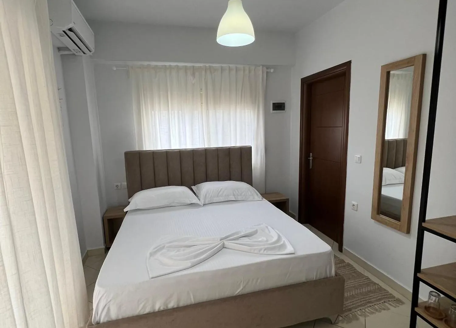 Helios Rooms Sarande