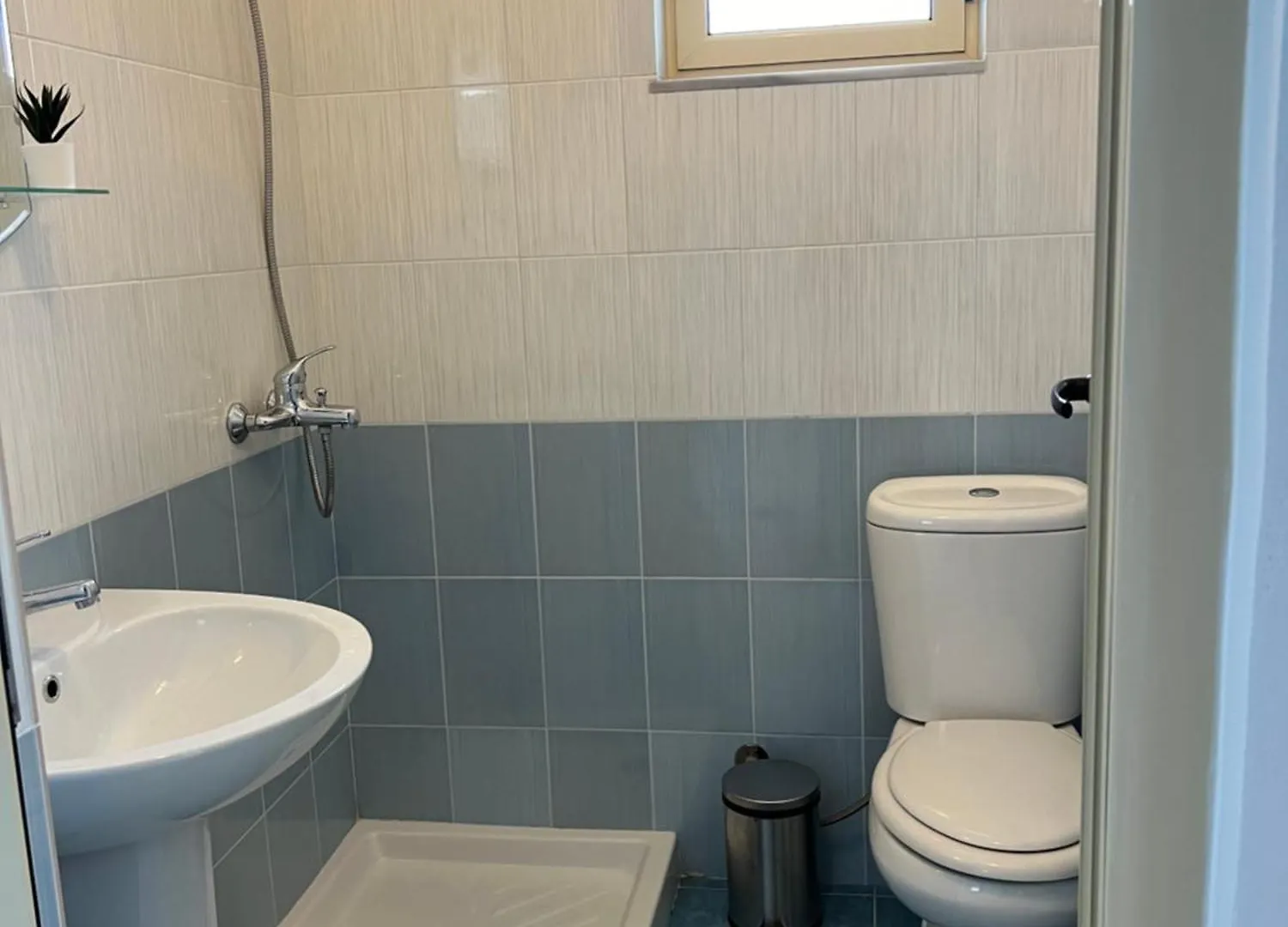 Helios Rooms Sarande